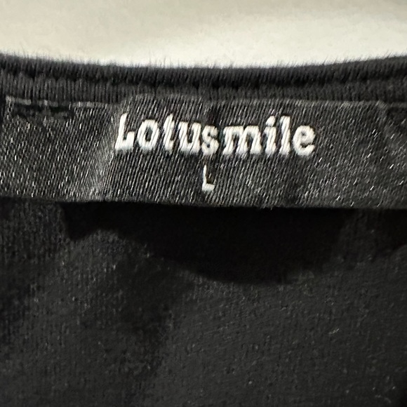 LOTUSMILE
Lotusmile Elegant Casual Dress size Large Black - Picture 5 of 6